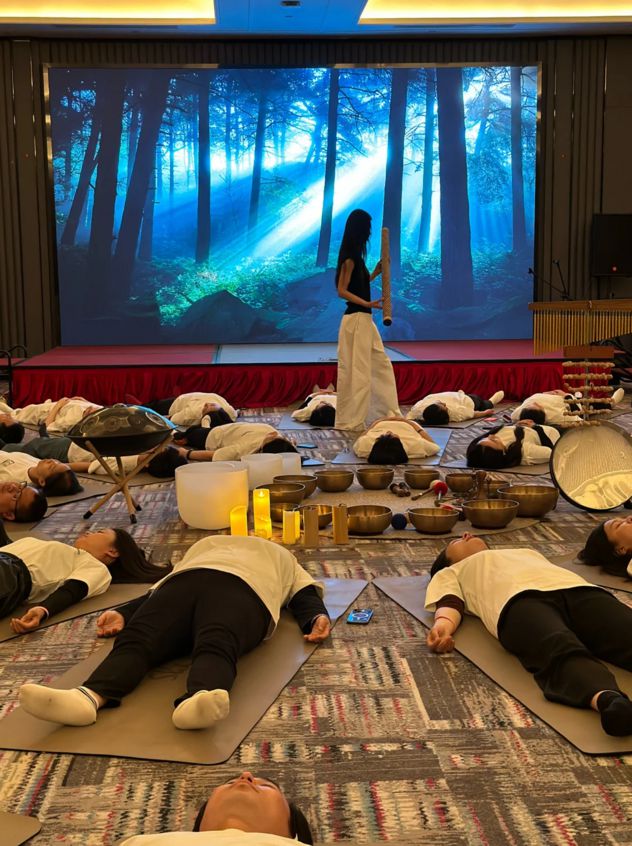 在占领年轻人的市场开元棋牌玄学火锅正(图9)